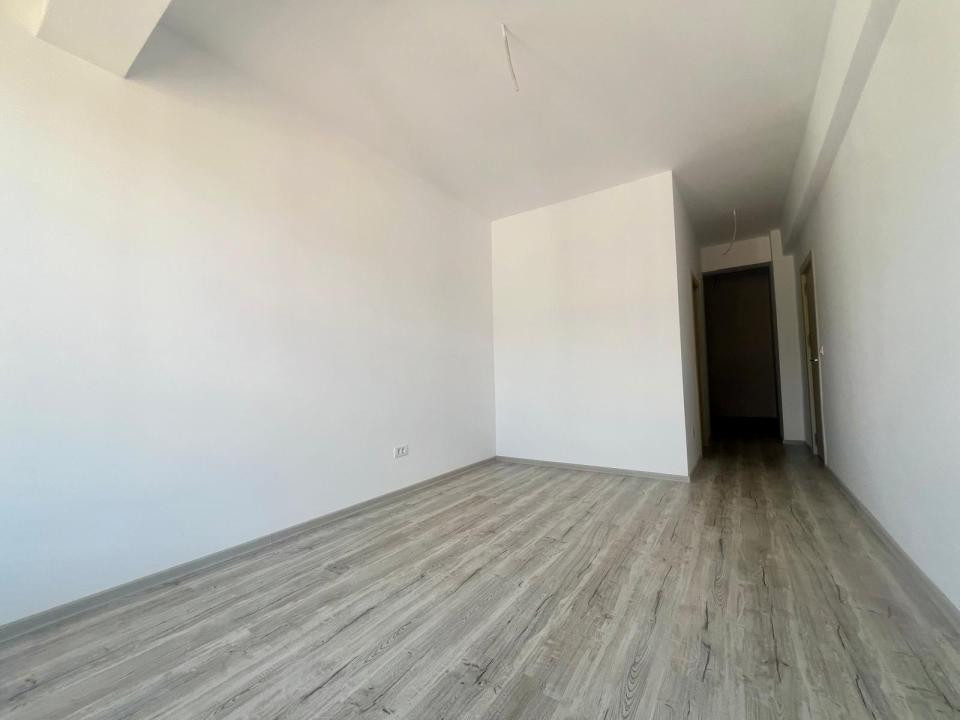 Apartament 3 camere, 73 mp utili, 2 locuri de parcare - Giroc