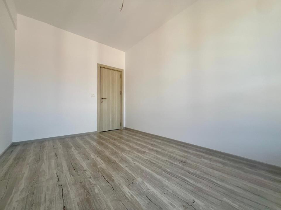 Apartament 3 camere, 73 mp utili, 2 locuri de parcare - Giroc