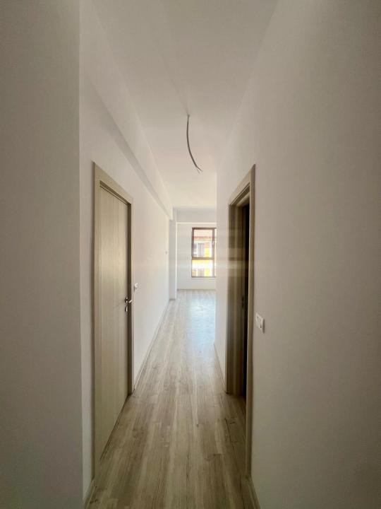 Apartament 3 camere, 73 mp utili, 2 locuri de parcare - Giroc