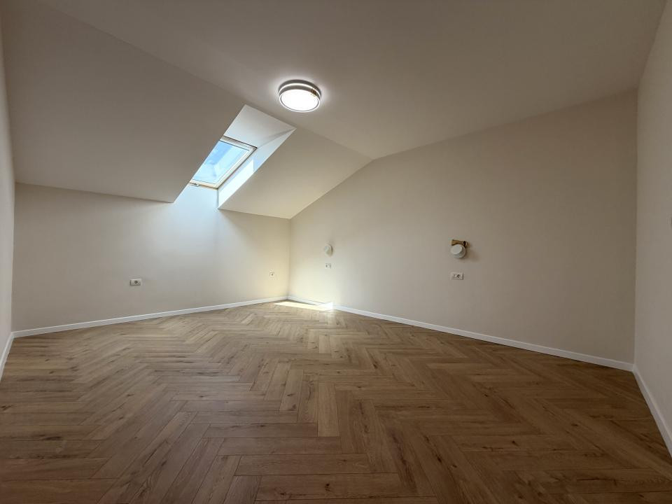Apartament cu 3 camere, decomandat, 65 mp utili - Soarelui Timisoara