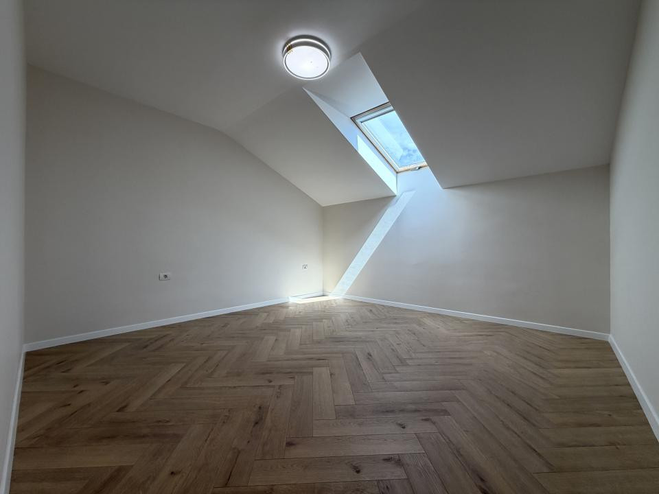 Apartament cu 3 camere, decomandat, 65 mp utili - Soarelui Timisoara