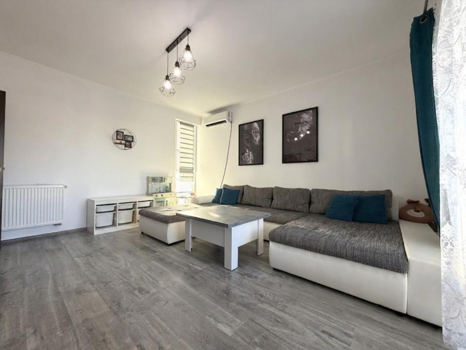 Apartament cu 2 camere, etaj 1, 55mp utili, terasa 12mp - Giroc