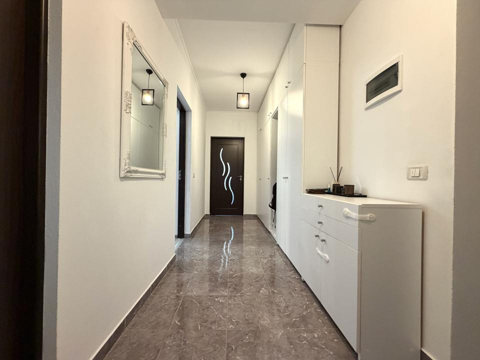 Apartament cu 2 camere, etaj 1, 55mp utili, terasa 12mp - Giroc