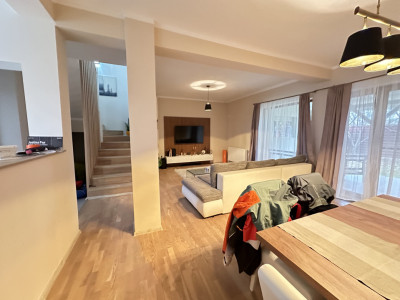 Casa insiruita, 4 camere, 144 mp utili, 289 mp teren - Dumbravita 
