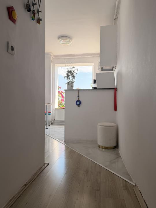Apartament 1 camera, decomandat, 35 mp utili, etaj 8 - Complexul Studentesc