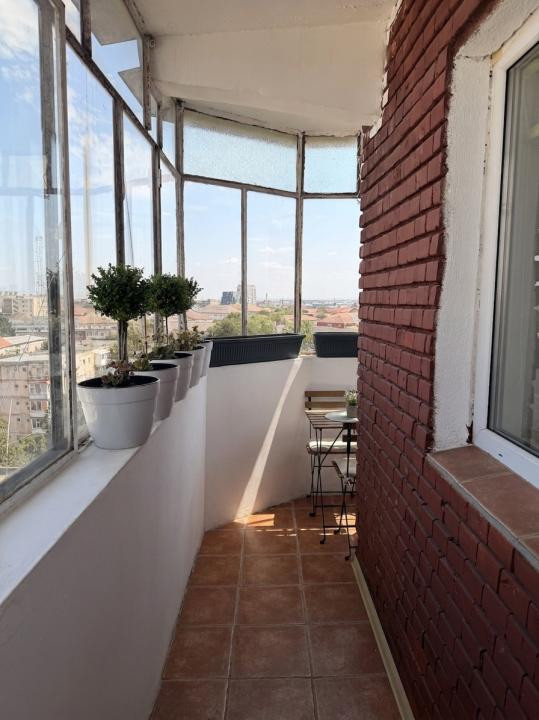 Apartament 1 camera, decomandat, 35 mp utili, etaj 8 - Complexul Studentesc