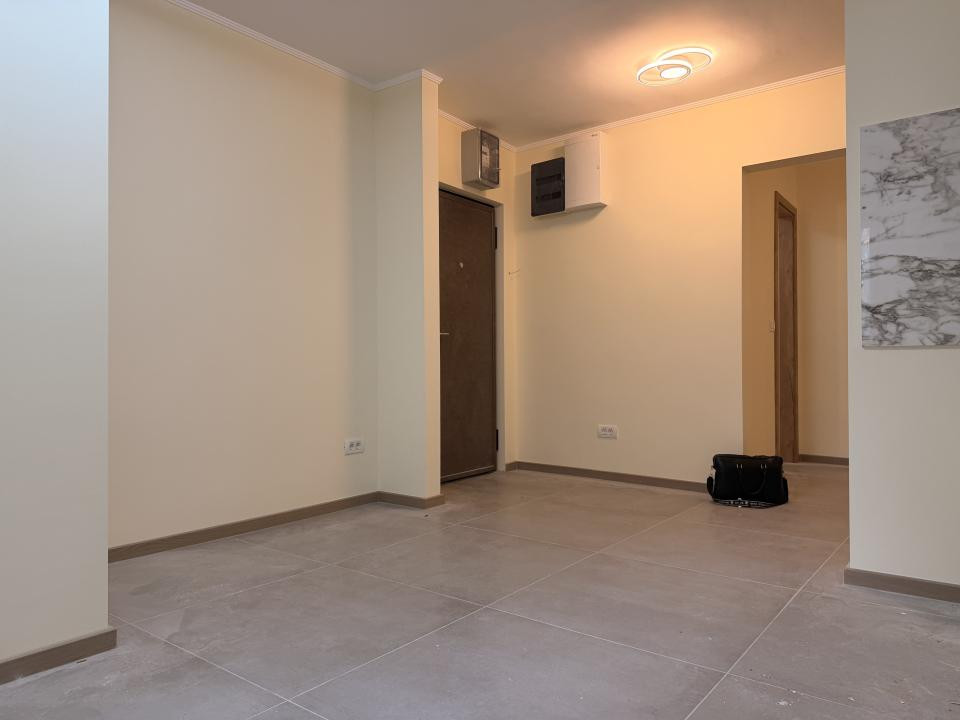 Apartament 3 camere, decomandat 70 mp utili, parter - Complexul Studentesc