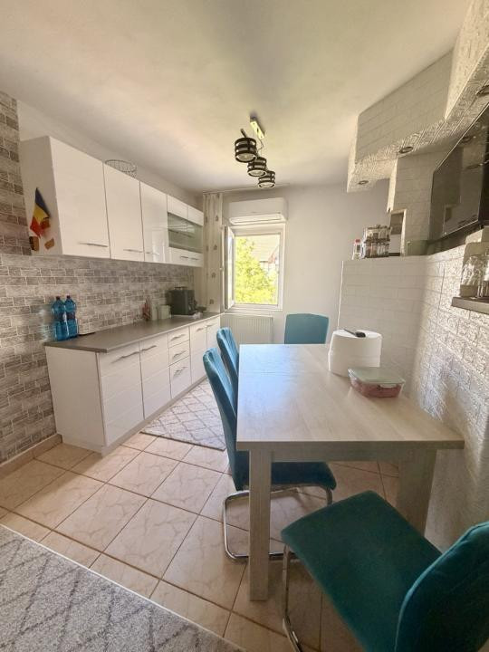 Apartament 2 camere decomandat - Bucovinei