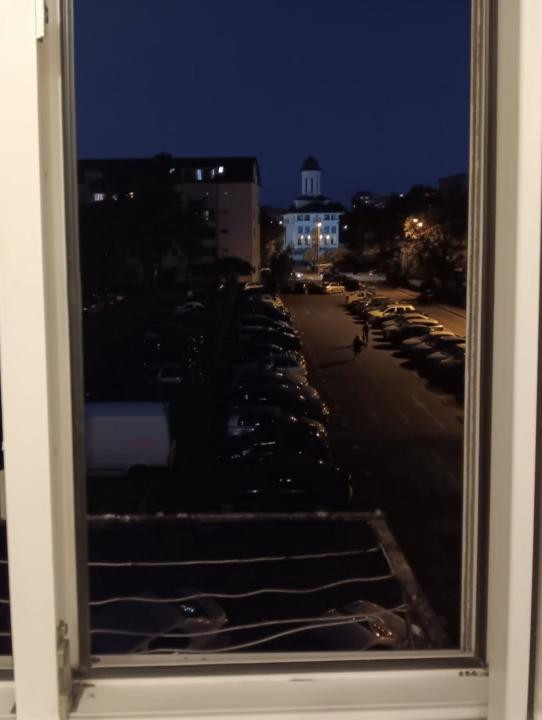 Garsoniera, mobilata, etaj 4, zona Dacia 