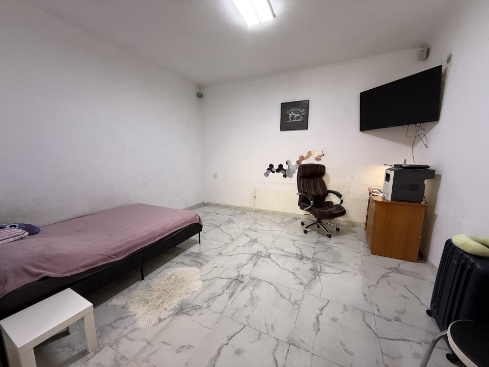 Apartament la curte comuna, 70 mp utili, parter + mansarda - Iosefin