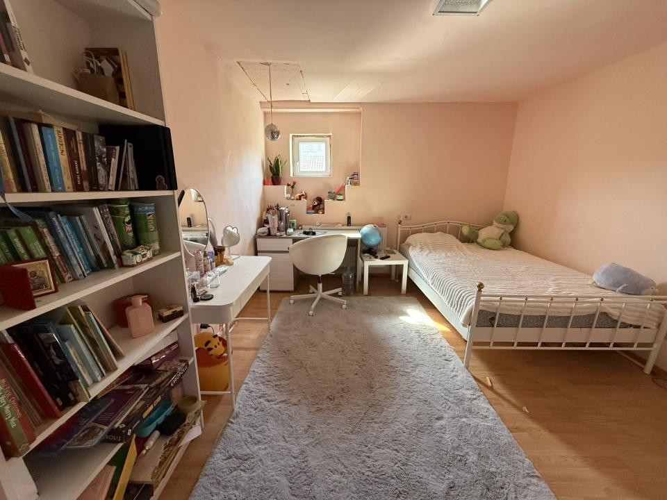 Apartament la curte comuna, 70 mp utili, parter + mansarda - Iosefin