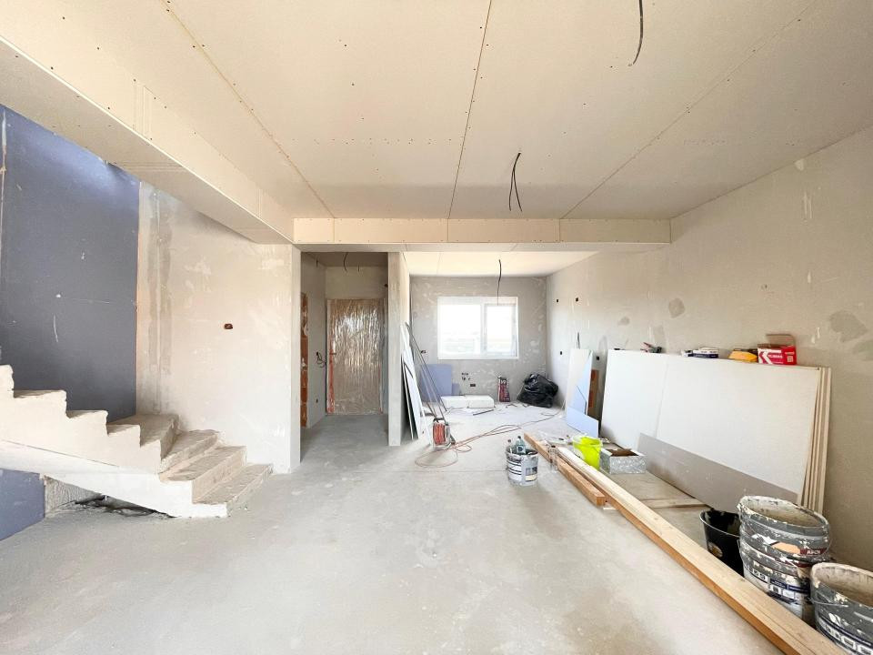 Duplex superb, 4 camere, 300 mp teren - Mosnita Noua