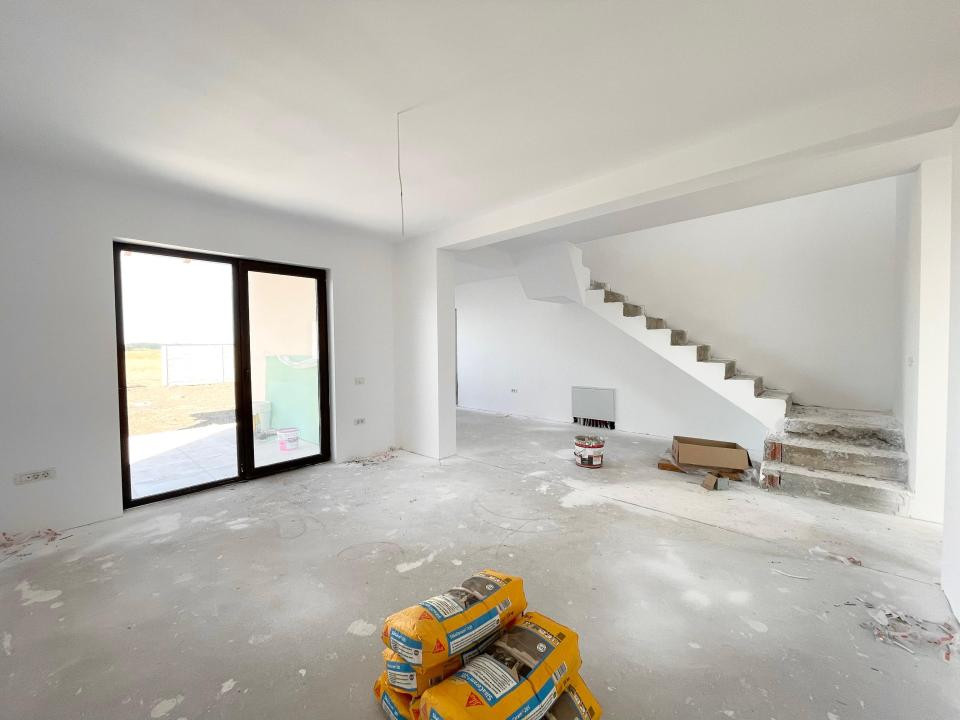 Duplex separat, 4 camere, 340 mp teren - Lidl Mosnita Veche 