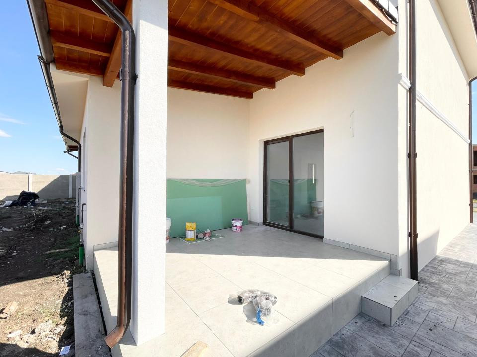 Duplex separat, 4 camere, 340 mp teren - Lidl Mosnita Veche 