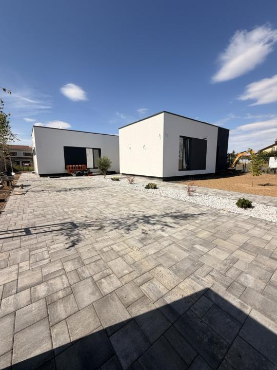 Casa individuala moderna pe parter - Dumbravita - Comision 0%