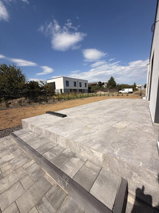 Casa individuala moderna pe parter - Dumbravita - Comision 0%