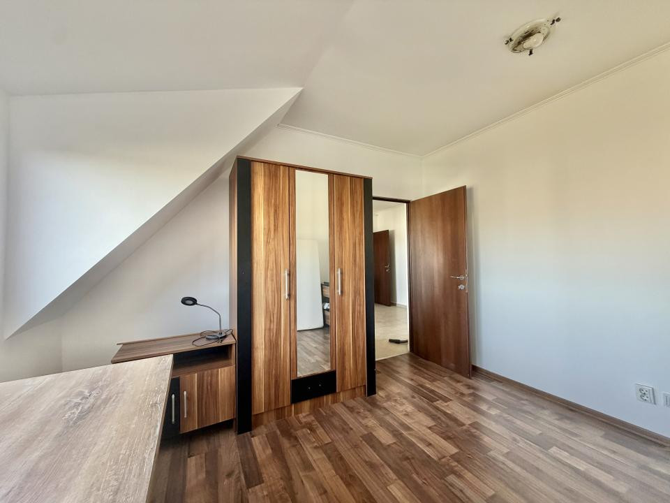Apartament 3 camere, open space, zona Lipovei -Thalia 