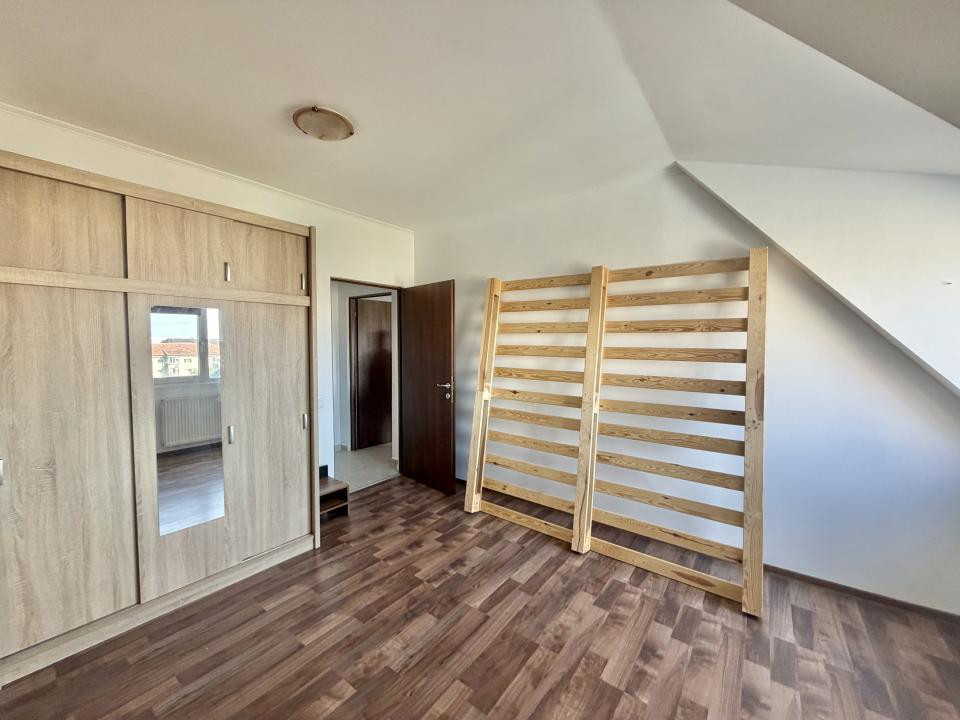 Apartament 3 camere, open space, zona Lipovei -Thalia 
