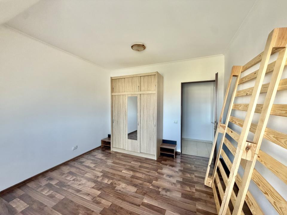 Apartament 3 camere, open space, zona Lipovei -Thalia 