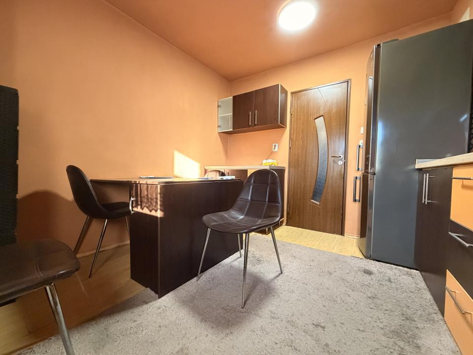 Apartament 3 camere, 67 mp utili, garaj, etaj 4 - zona Elisabetin