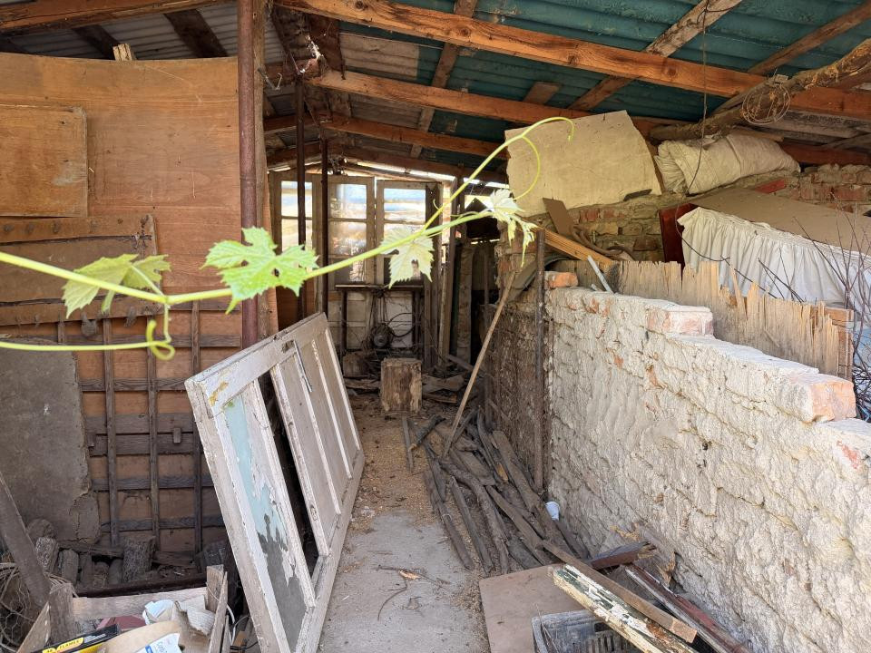 Casa individuala, 200 mp utili, 1005 mp gradina , anexe - Sag