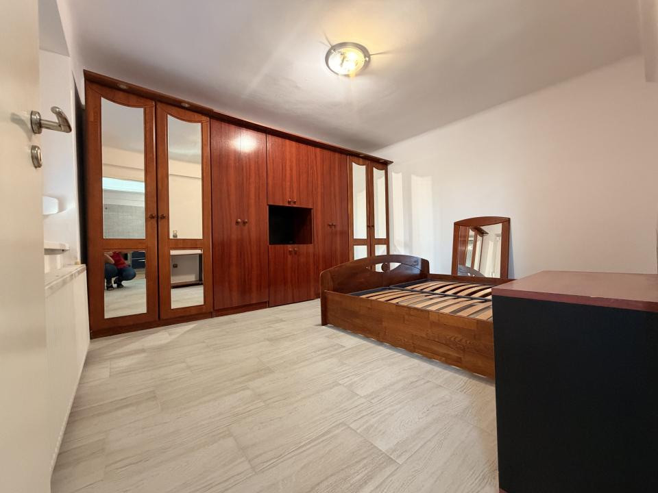 Apartament 1 camera, semidecomandat, 30 mp utili, etaj 3 - Complexul Studentesc
