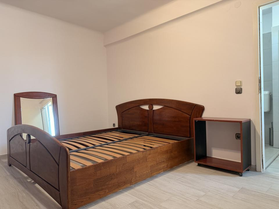 Apartament 1 camera, semidecomandat, 30 mp utili, etaj 3 - Complexul Studentesc