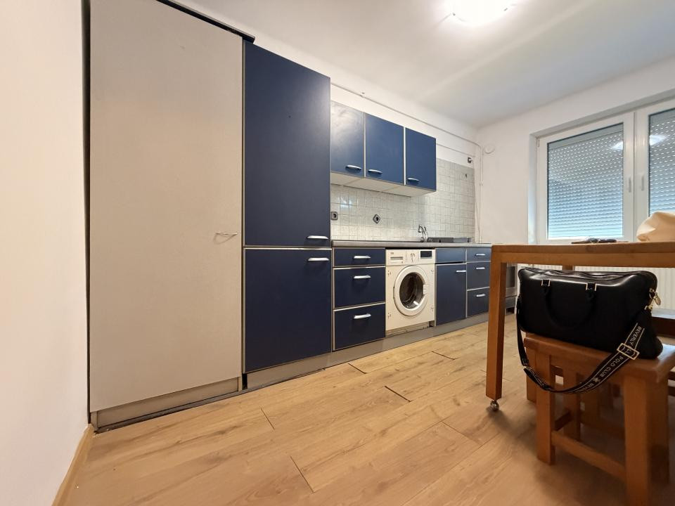 Apartament 1 camera, semidecomandat, 30 mp utili, etaj 3 - Complexul Studentesc