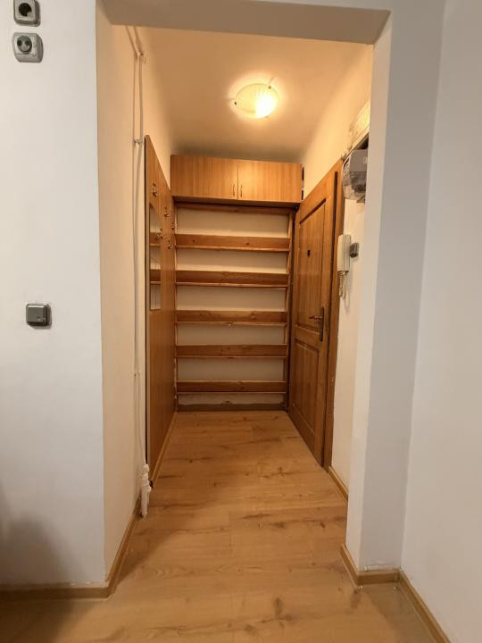 Apartament 1 camera, semidecomandat, 30 mp utili, etaj 3 - Complexul Studentesc