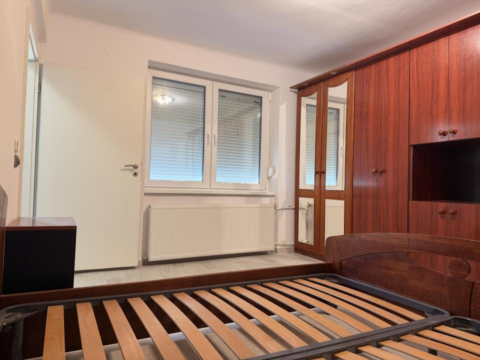 Apartament 1 camera, semidecomandat, 30 mp utili, etaj 3 - Complexul Studentesc