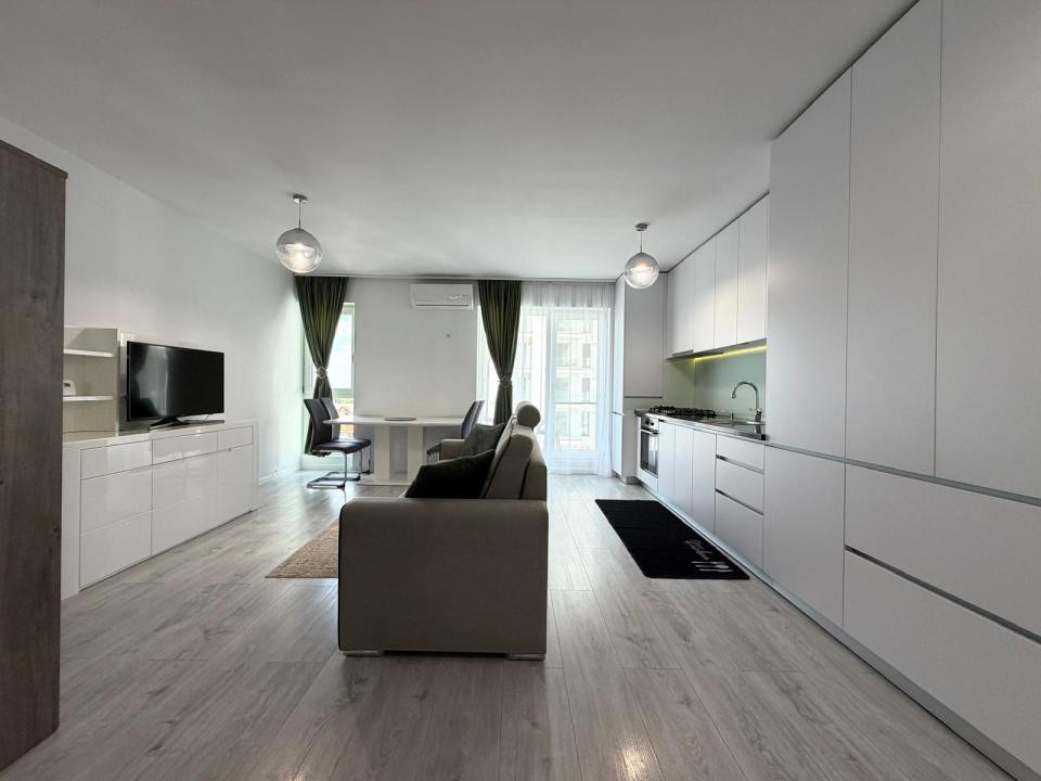 Apartament 3 camere, 65 mp utili, etaj 4 - zona Isho