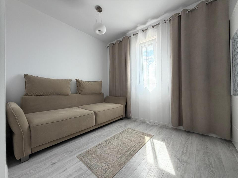 Apartament 3 camere, 65 mp utili, etaj 4 - zona Isho