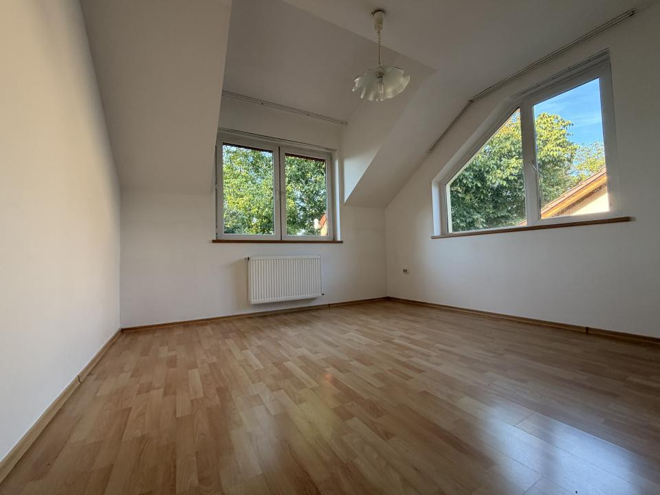 Casa individuala 5 camere, 200 mp curte, terasa, garaj - Simion Barnutiu