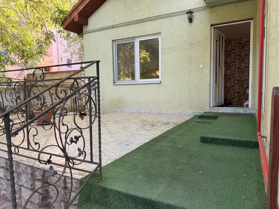 Casa individuala 5 camere, 200 mp curte, terasa, garaj - Simion Barnutiu