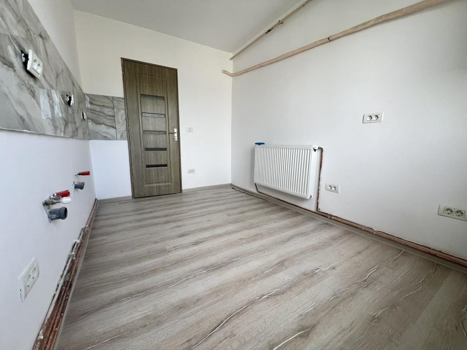 Apartament 3 camere, 62 mp utili, etaj 4 - Zona Sagului