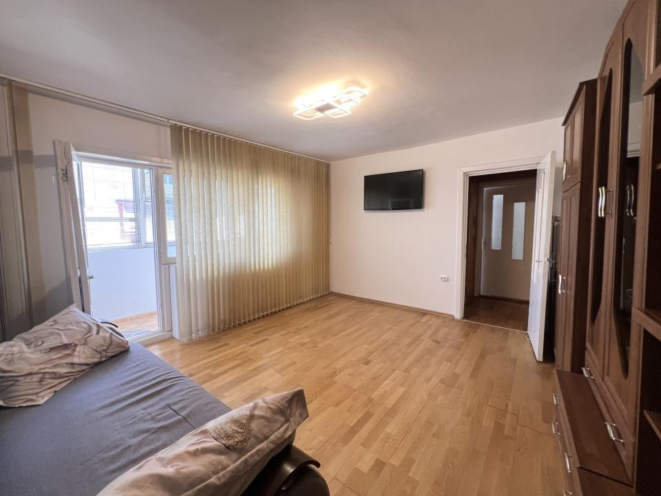  Apartament 2 camere, 50 mp utili, etaj 4/5  - Dambovita