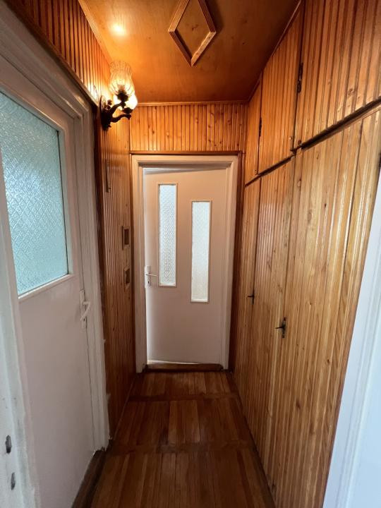 Apartament 2 camere, 50 mp utili, etaj 4/5  - Dambovita