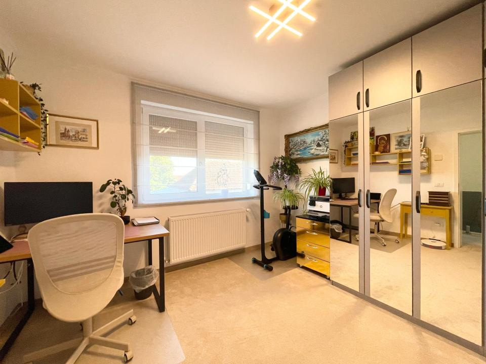 Duplex despartit - 4 camere mobilat si utilat + panouri - Urseni