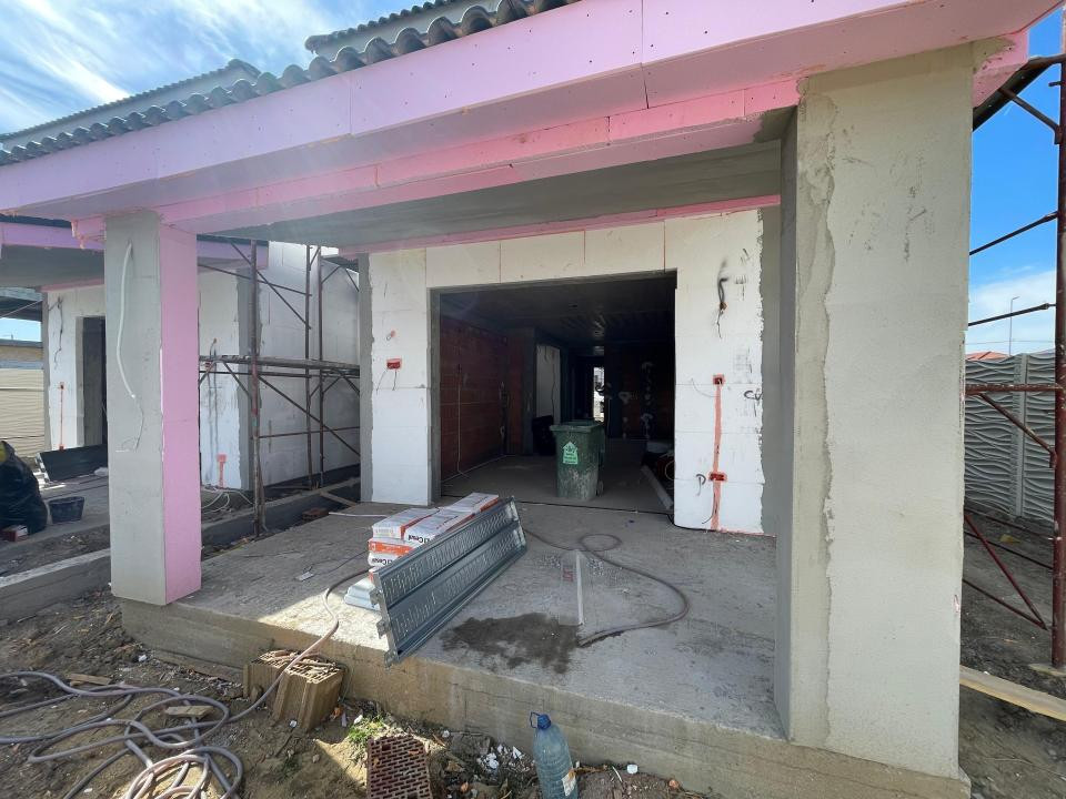 Comision 0% Duplex 5 camere la cheie, 387mp teren - Mosnita Noua
