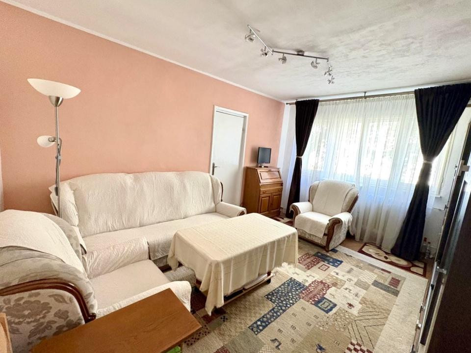 Apartament 3 camere, 48 mp utili, etaj 1 - Circumvalatiunii 
