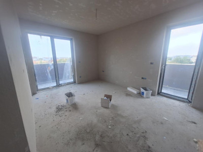 Apartament nou, 3 camere, 75 mp utili - Giroc