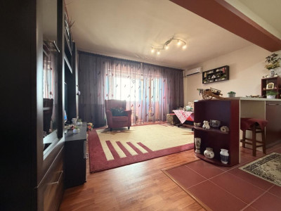 Apartament 2 camere, decomandat, 50 mp utili, etaj 2, loc de parcare - Giroc