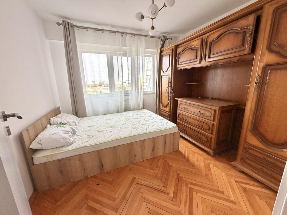 Apartament spatios 3 camere, decomandat- zona Dacia