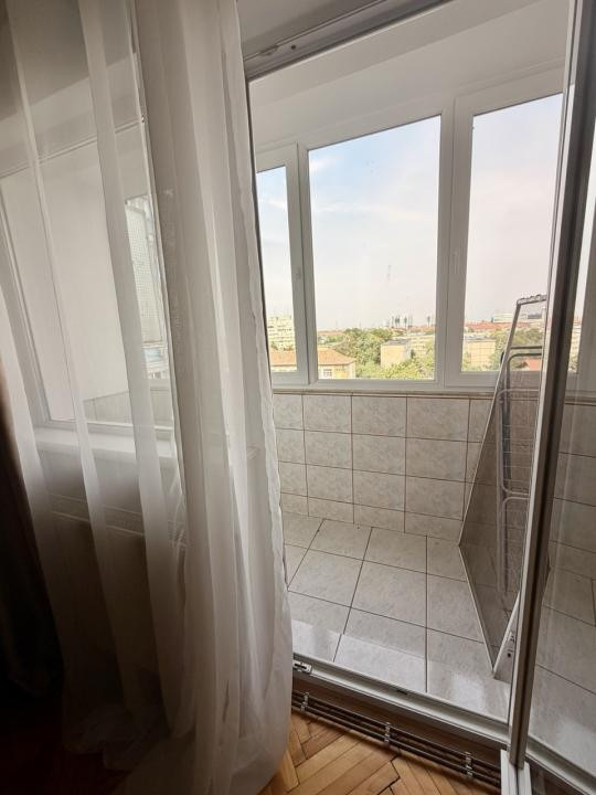 Apartament spatios 3 camere, decomandat- zona Dacia