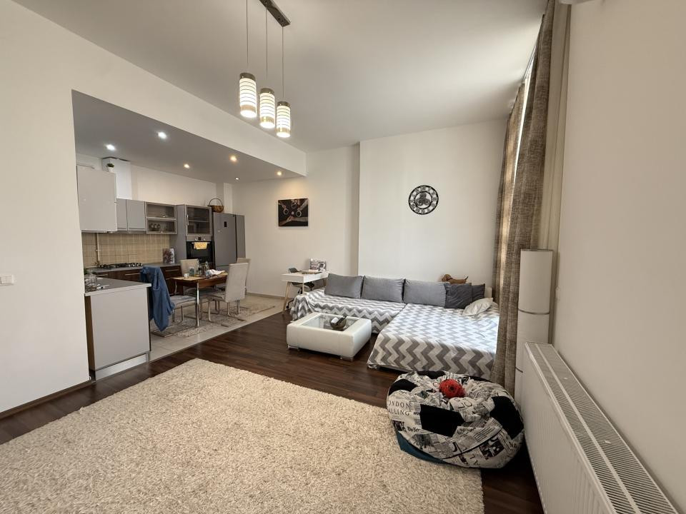 Apartament cu 2 camere, 61 mp utili + balcon 8 mp - Complex Uranus, Soarelui