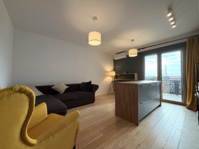 Apartament cu 2 camere, etaj 3, 45 utili, terasa 12mp - zona Central