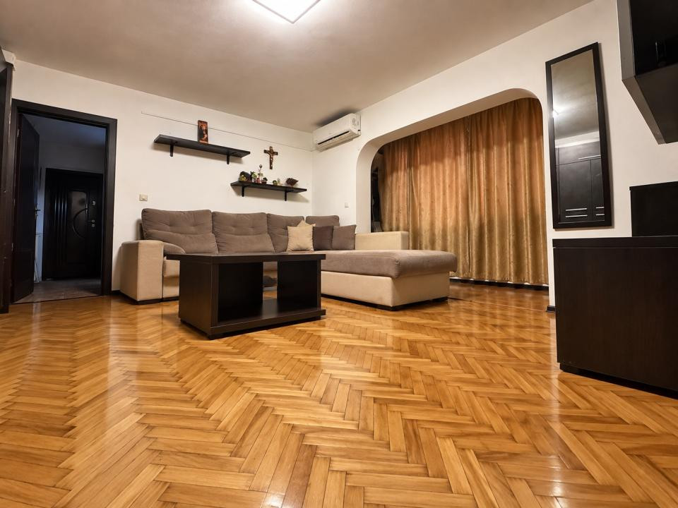 Apartament cu 2 camere, 53mp utili, parter, mobilat - Soarelui