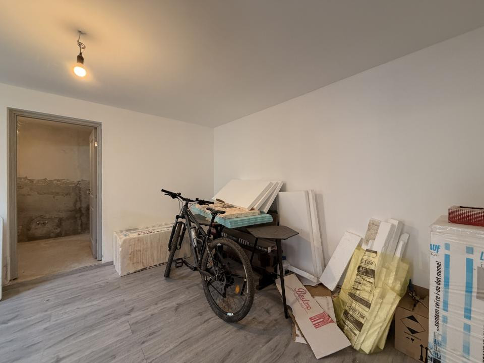 Casa individuala, 92 mp, terasa 24 mp utili, 516 mp gradina  - Sag
