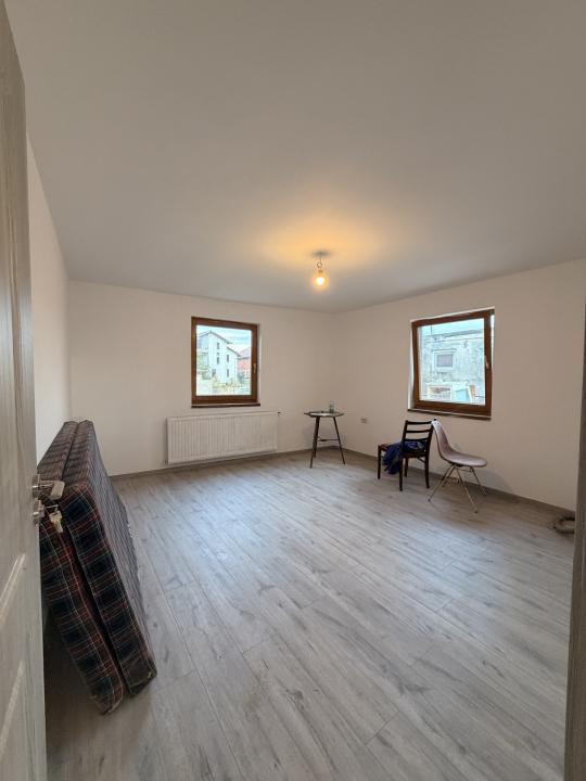 Casa individuala, 92 mp, terasa 24 mp utili, 516 mp gradina  - Sag