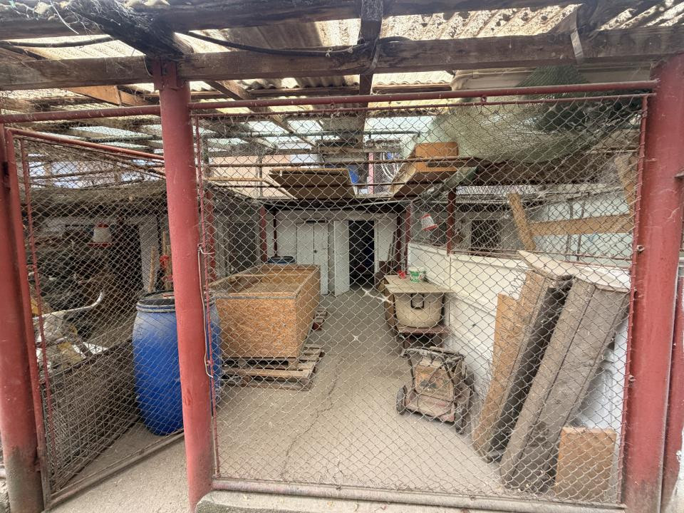 Casa individuala, 300 mp, utili, 1100 mp gradina   - Sag